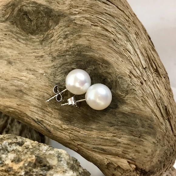 Jewelry - 8.4mm Round White Pearl Earrings in 14K White Gold